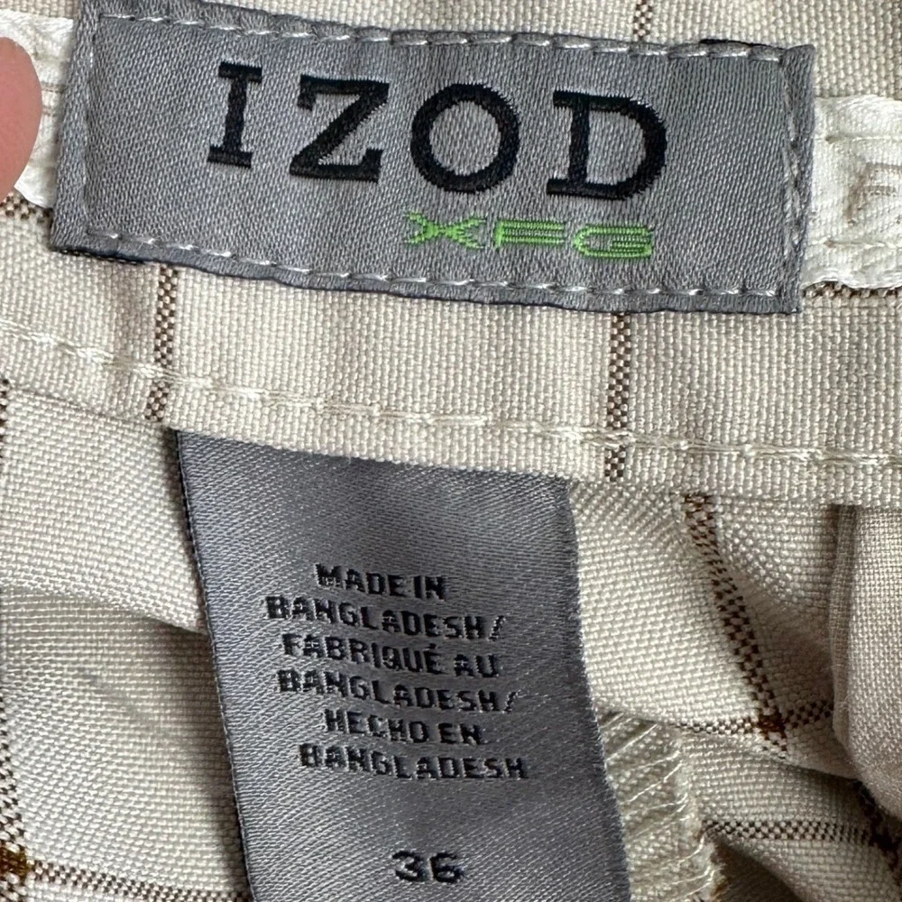 NEW IZOD XFG Shorts Mens 36 Tan Beige Golf Chino Windowpane Plaid Performance
